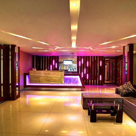 בנדונג Vio Hotel Veteran מראה חיצוני תמונה