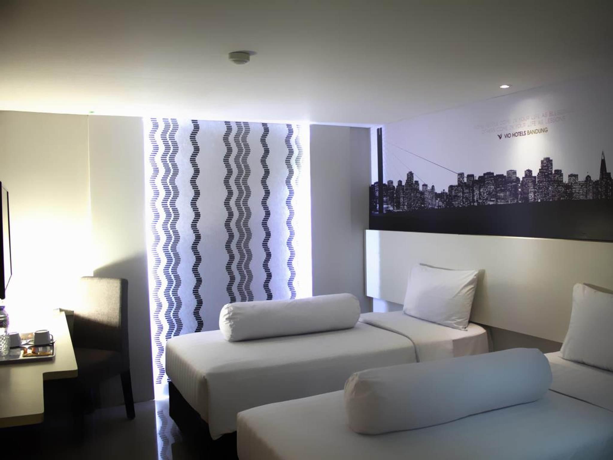 בנדונג Vio Hotel Veteran מראה חיצוני תמונה