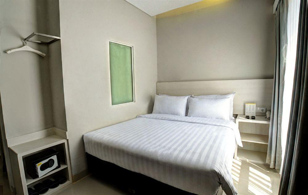 בנדונג Vio Hotel Veteran מראה חיצוני תמונה