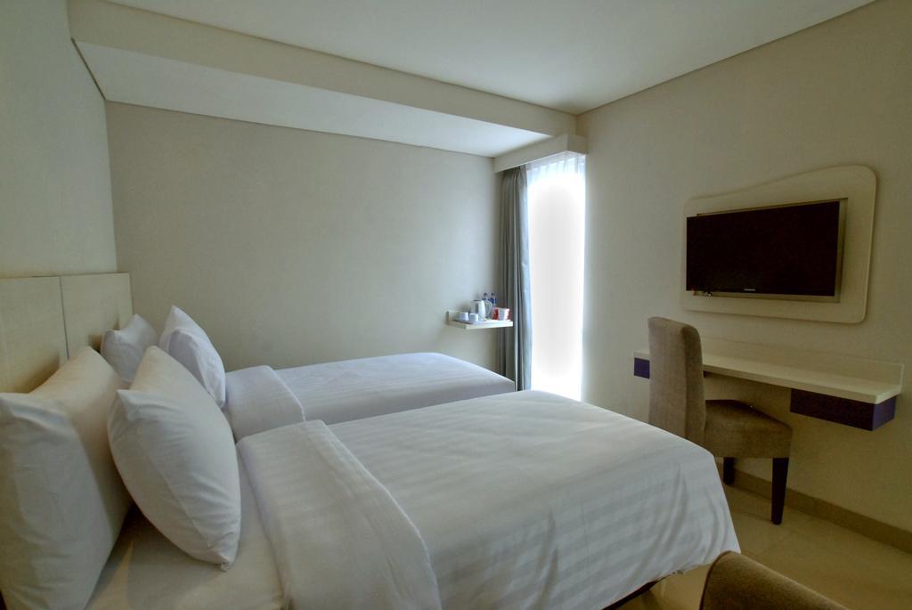 בנדונג Vio Hotel Veteran מראה חיצוני תמונה