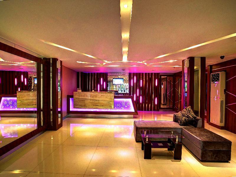 בנדונג Vio Hotel Veteran מראה חיצוני תמונה